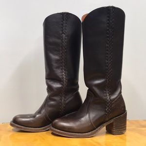 Vintage Knee-High Frye Boots, Size 7.5B